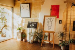 La femme est reine- NYMPHES - TABLEAUX - LÉA GONET - MARGAUX JOUBZ-1