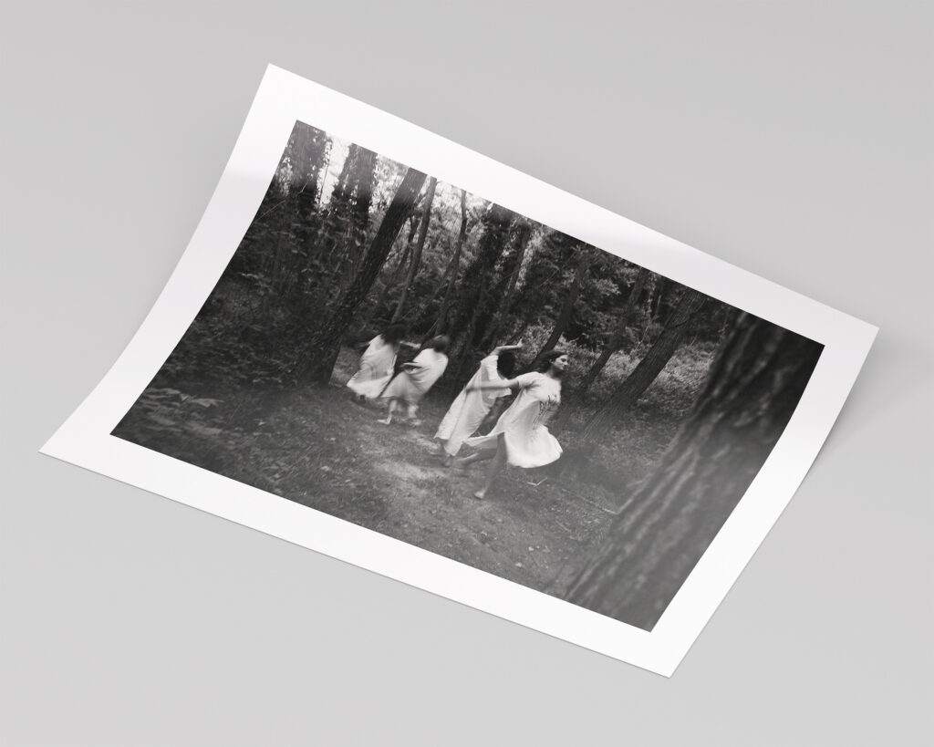 PHOTO MARGAUX JOUBZ PHOTOGRAPHE - EXPOSITION NYMPHES TABLEAUX ET PHOTOS - LÉA GONET