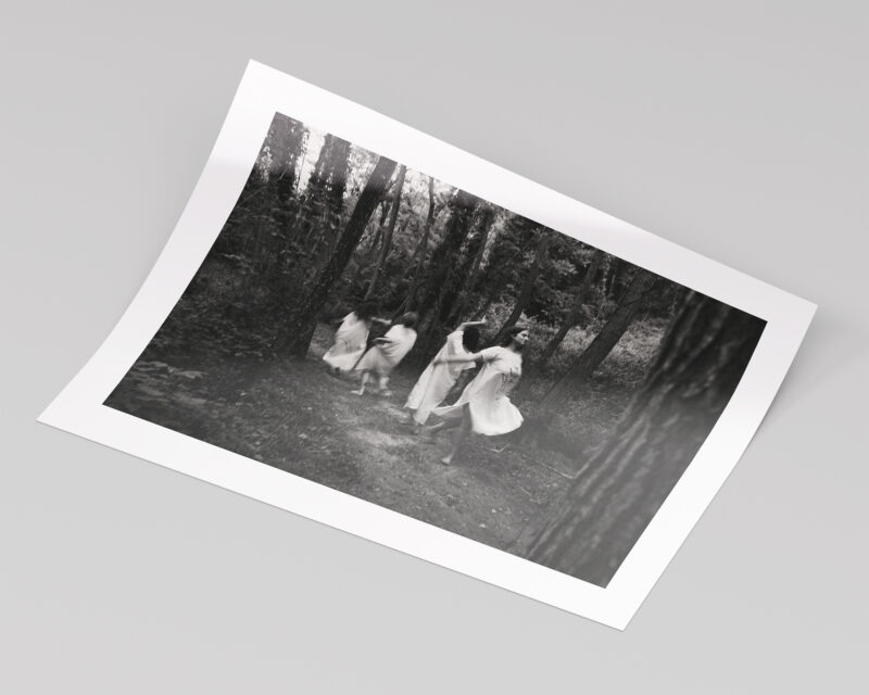 PHOTO MARGAUX JOUBZ PHOTOGRAPHE - EXPOSITION NYMPHES TABLEAUX ET PHOTOS - LÉA GONET