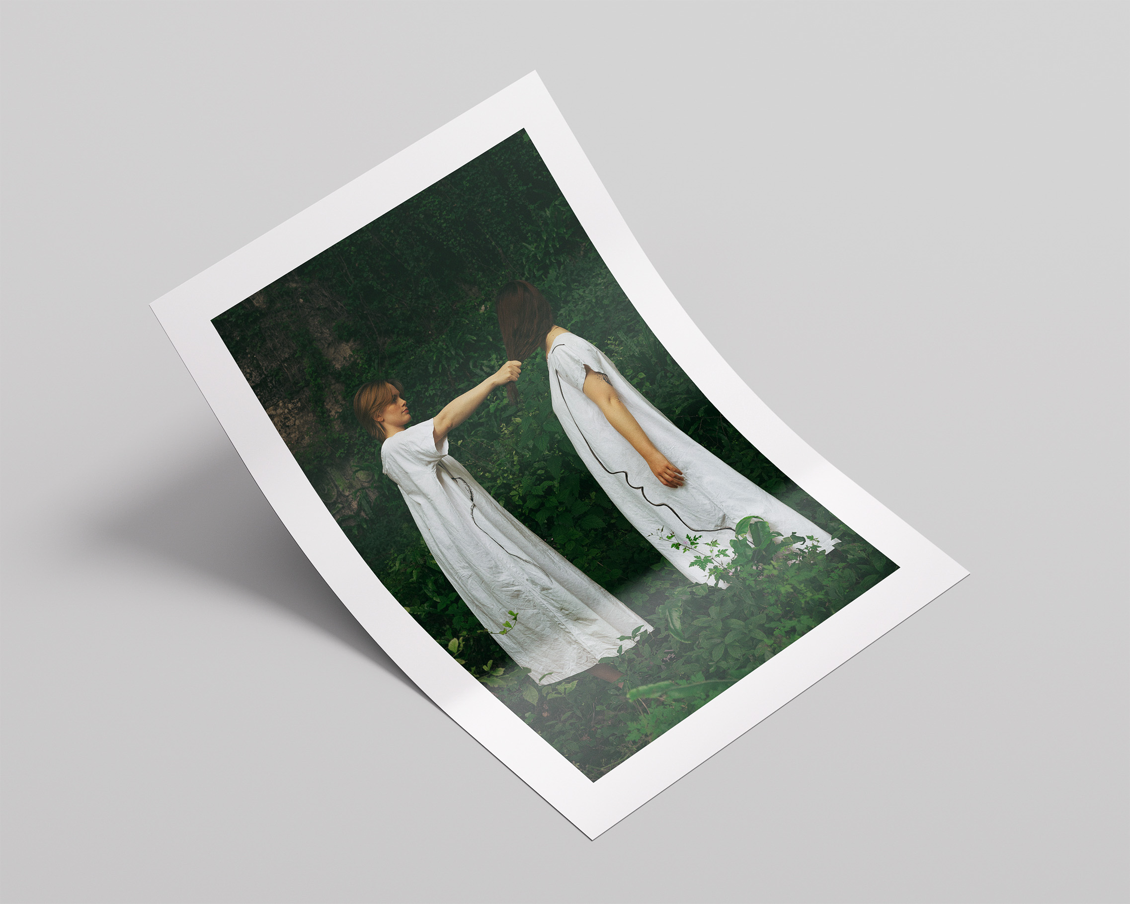 PHOTO MARGAUX JOUBZ PHOTOGRAPHE - EXPOSITION NYMPHES TABLEAUX ET PHOTOS - LÉA GONET